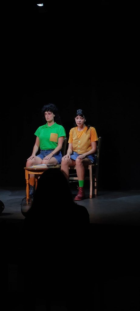 Hermanas Castillejos actuando en el Festival de Comedia de Sala Negra - Logroño